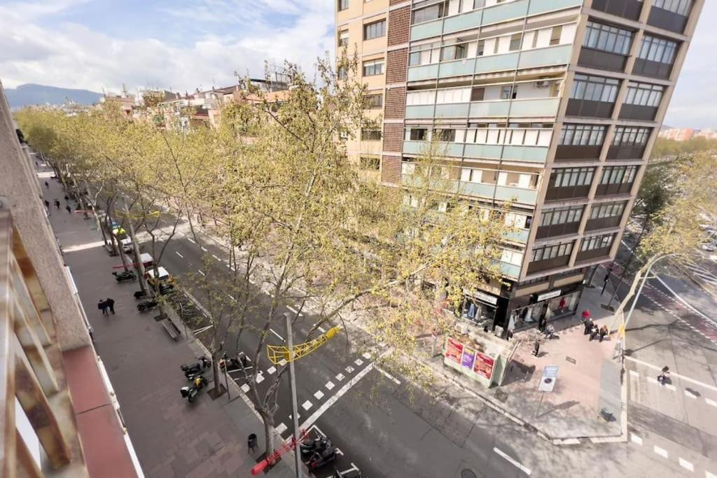 Bebarceloner Sant Andreu Apartments - 3 Bedrooms Εξωτερικό φωτογραφία